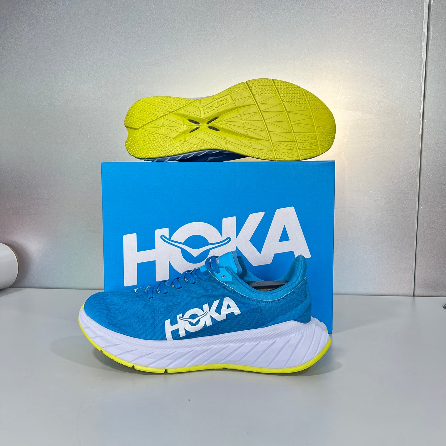 HOKA CARBON X