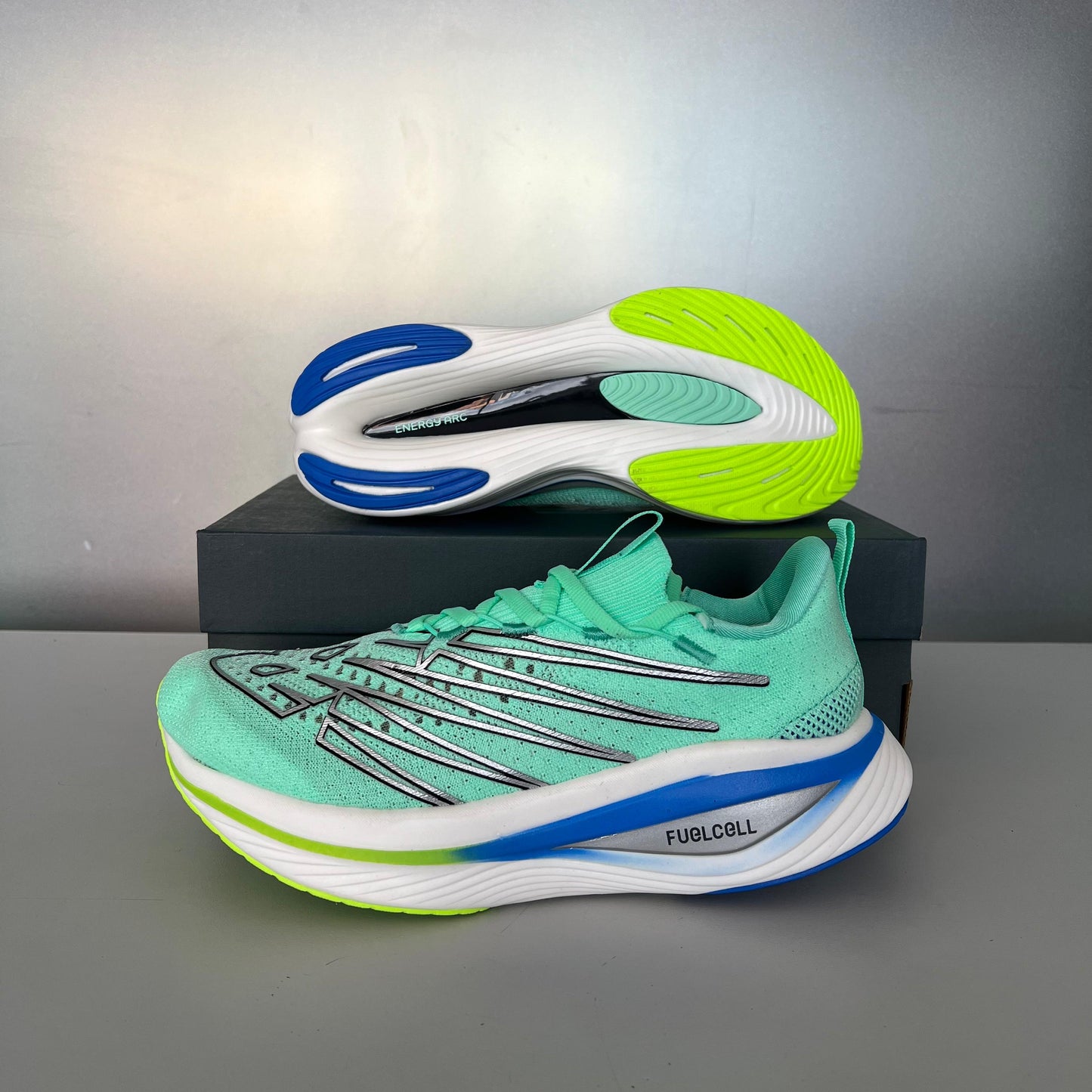 NEW BALANCE ELITE FUELCELL V3