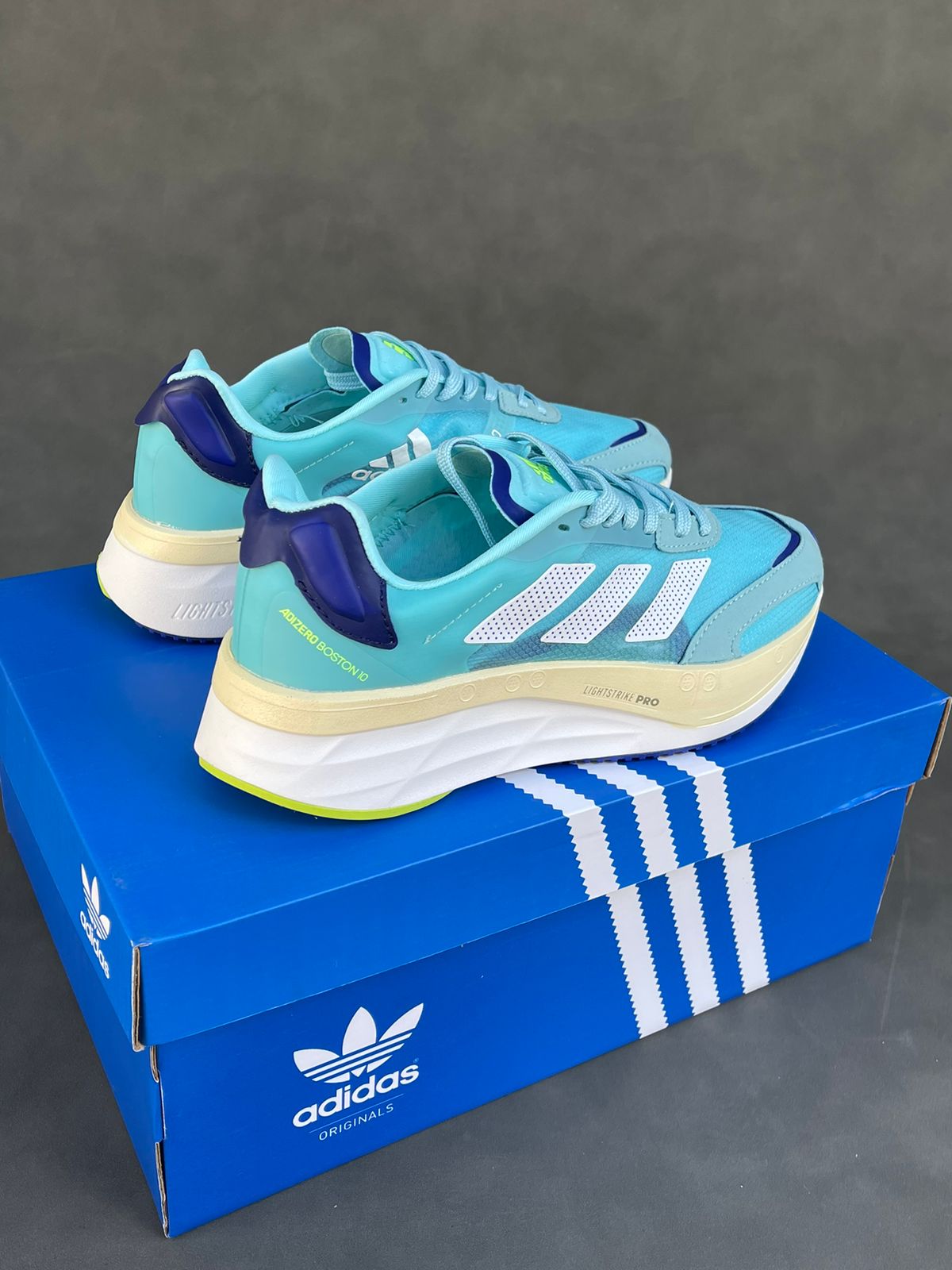 ADIDAS BOSTON 10