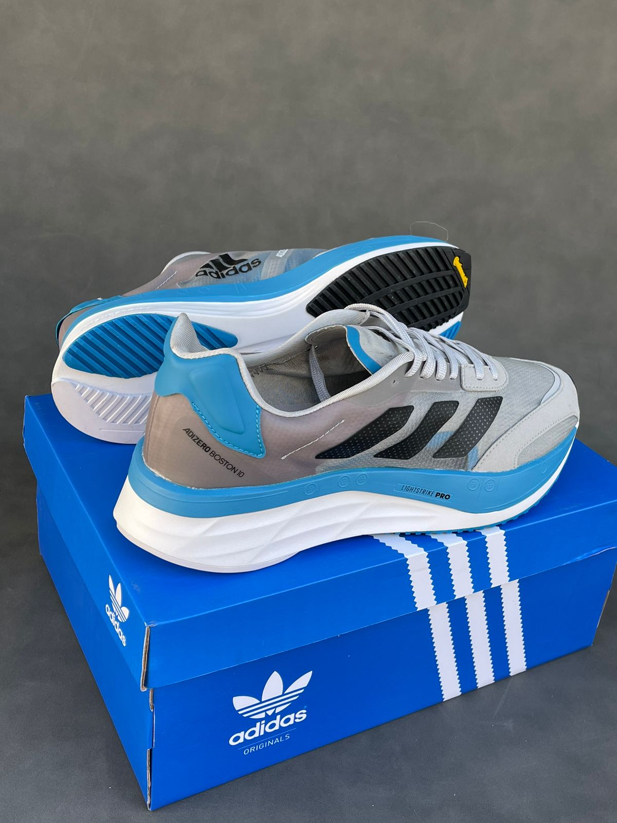 ADIDAS BOSTON 10