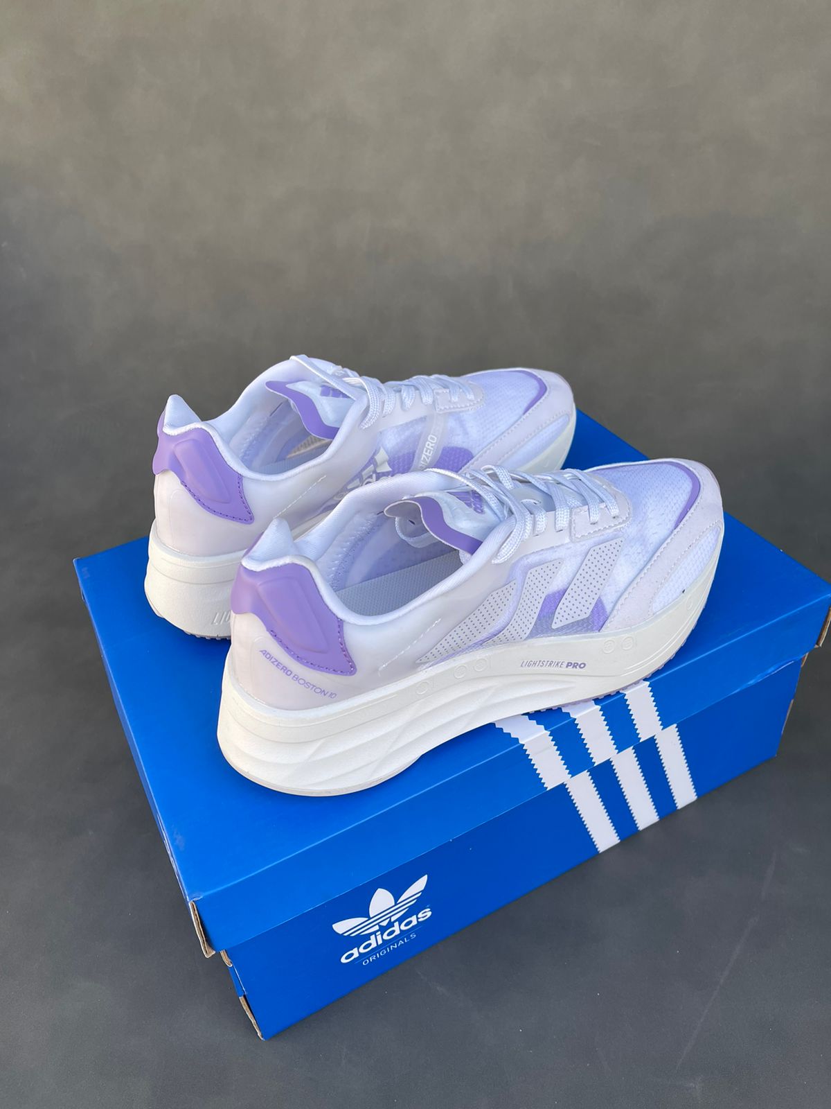 ADIDAS BOSTON 10