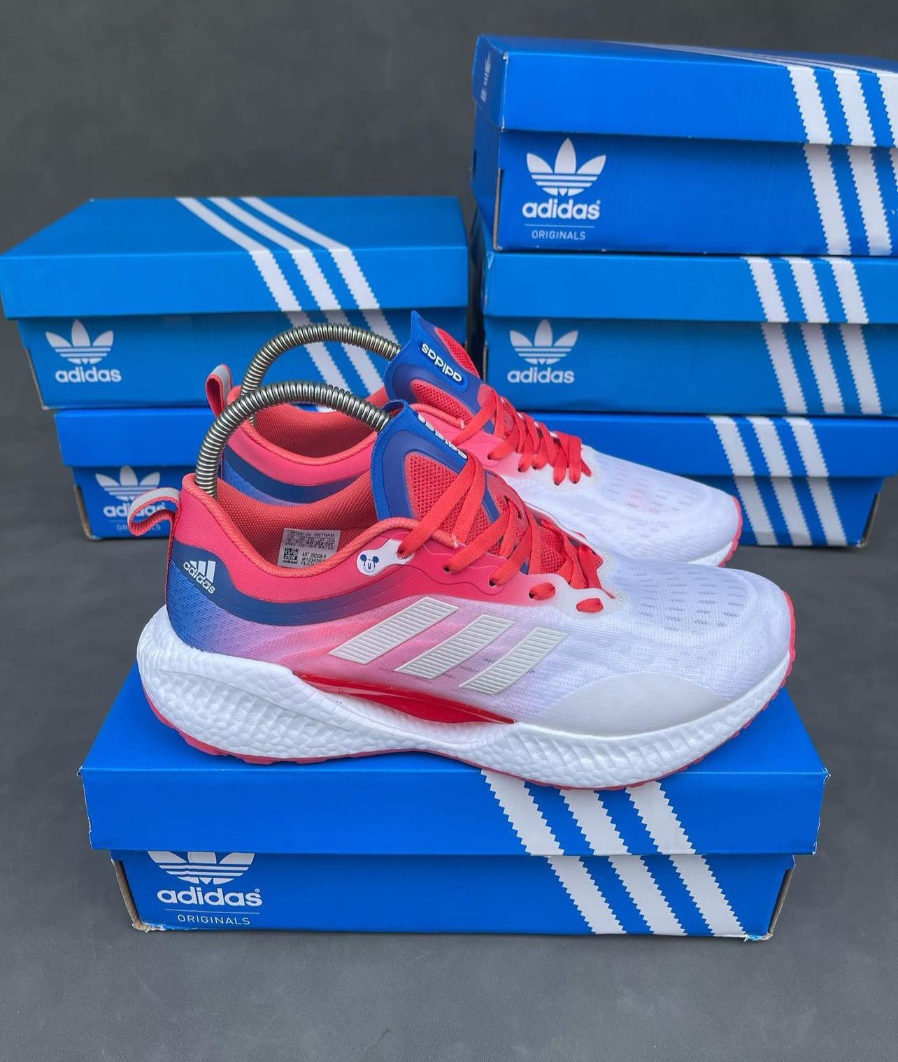 ADIDAS PERFORMANCE