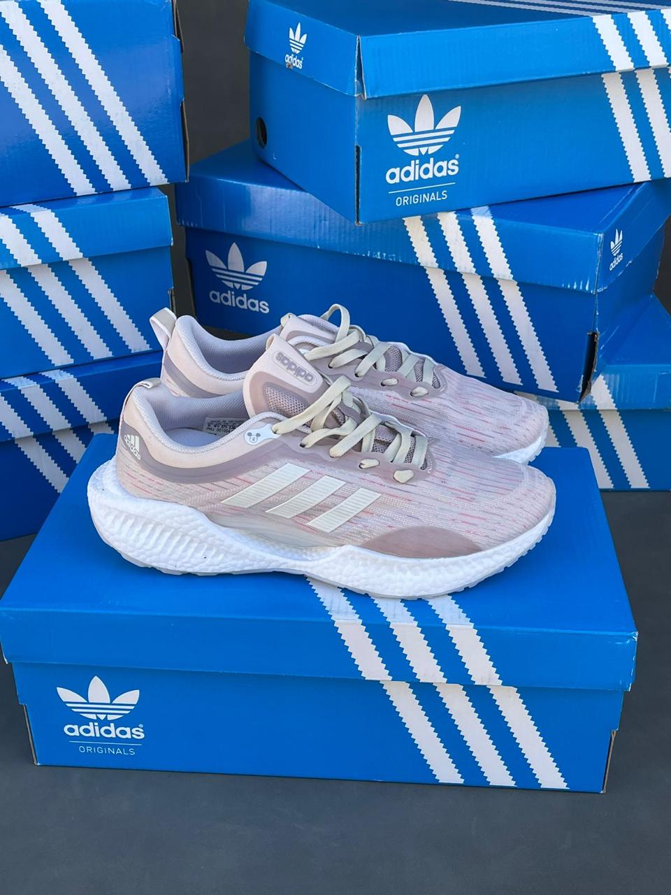 ADIDAS PERFORMANCE
