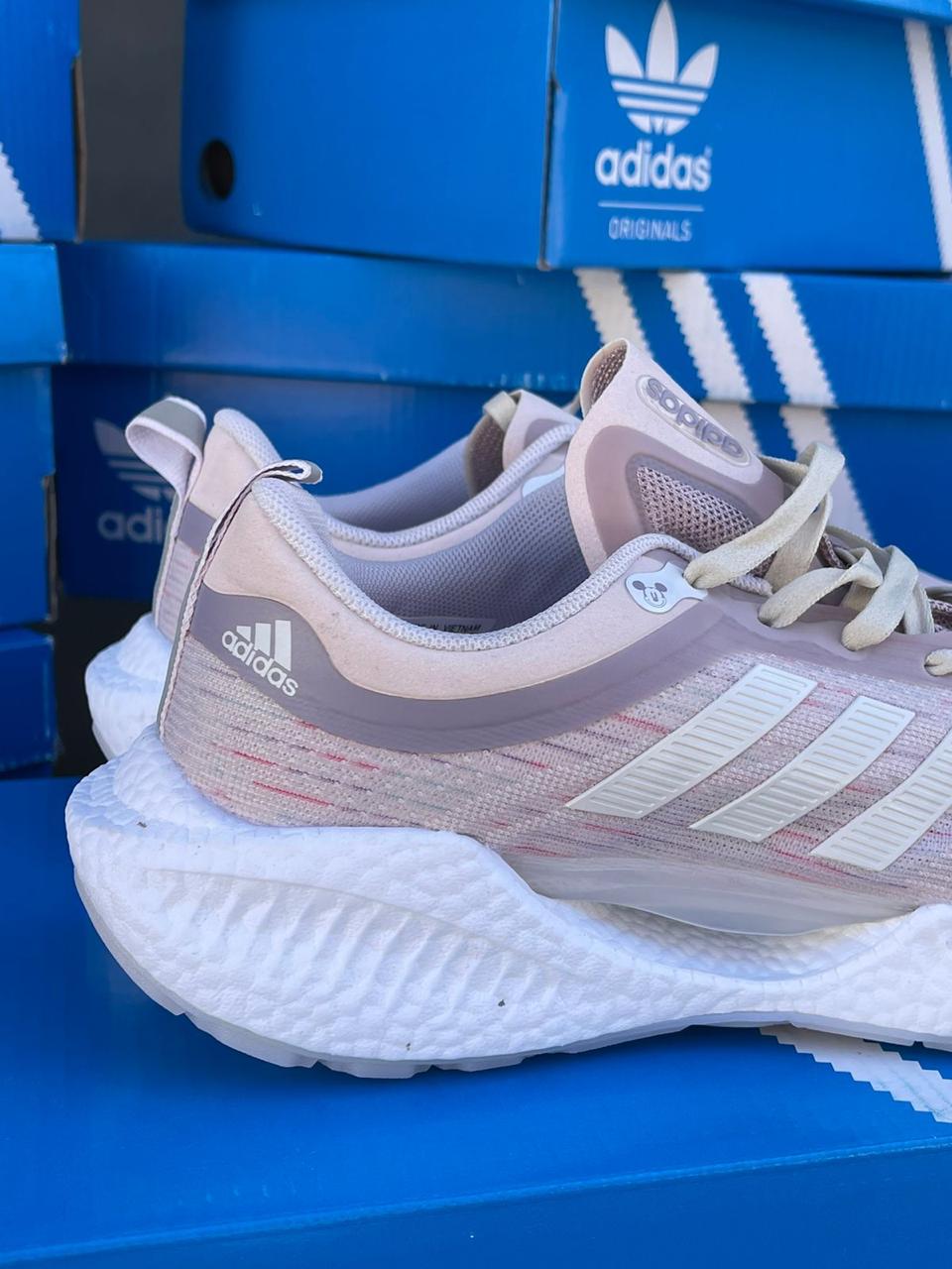 ADIDAS PERFORMANCE