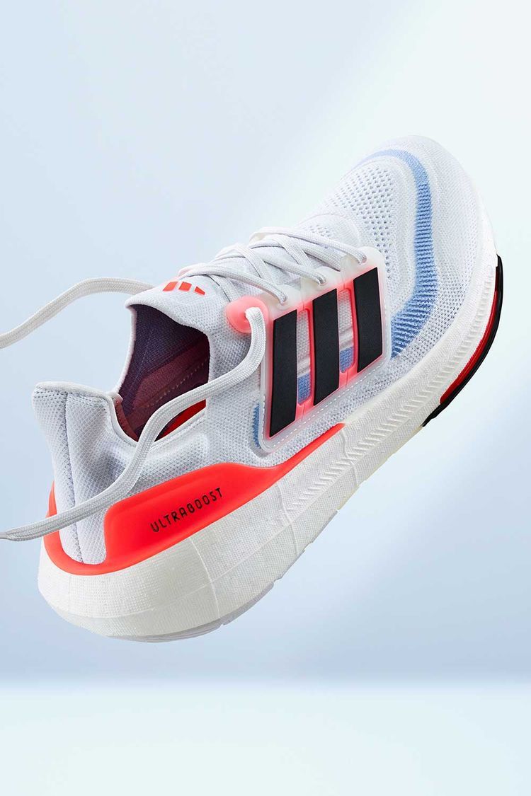 ADIDAS ULTRABOOST LIGTH
