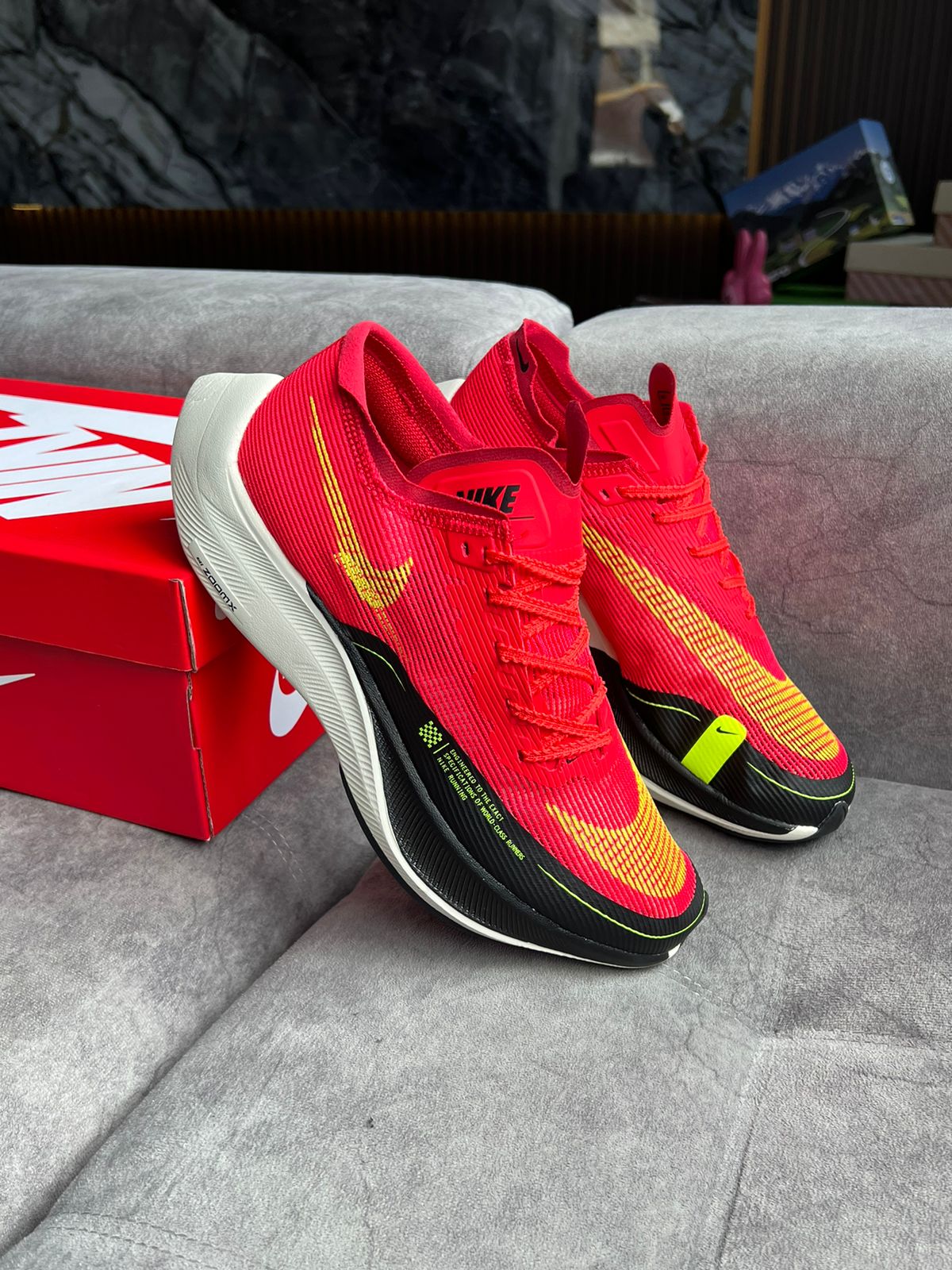 NIKE VAPORFLY2