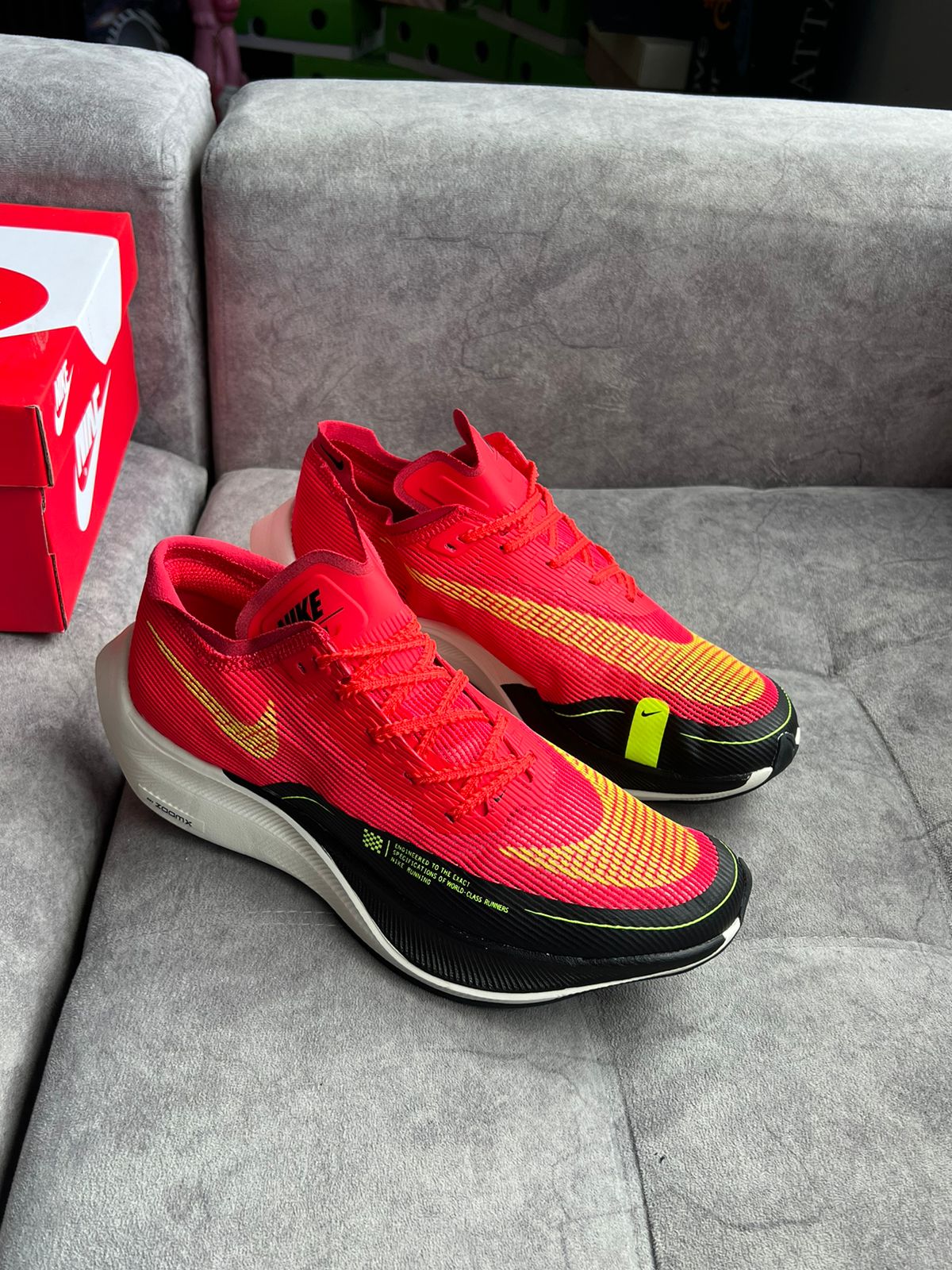 NIKE VAPORFLY2