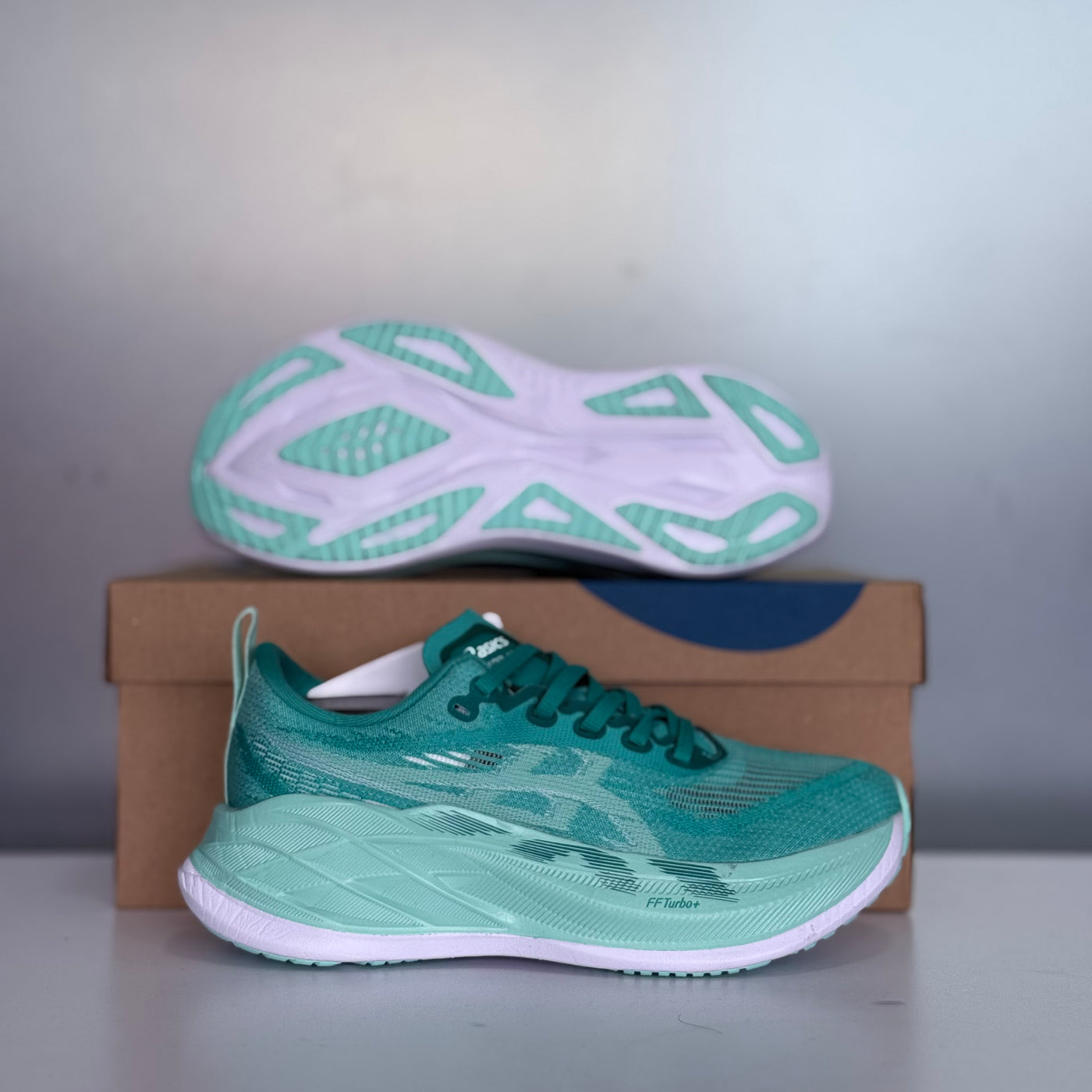 ASICS SUPERBLAST 2