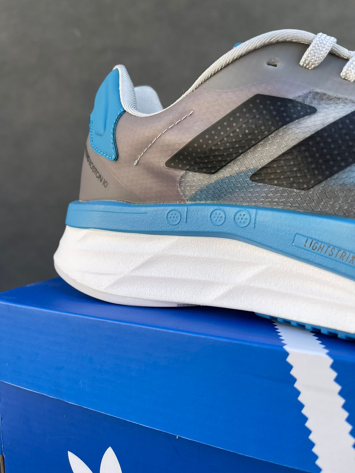 ADIDAS BOSTON 10