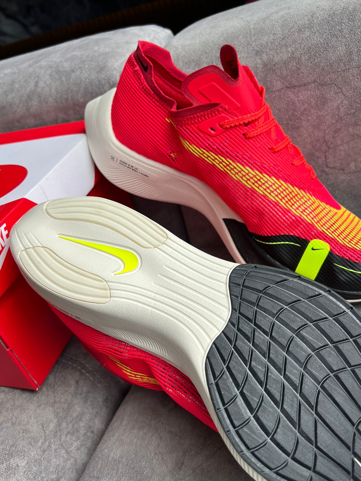 NIKE VAPORFLY2