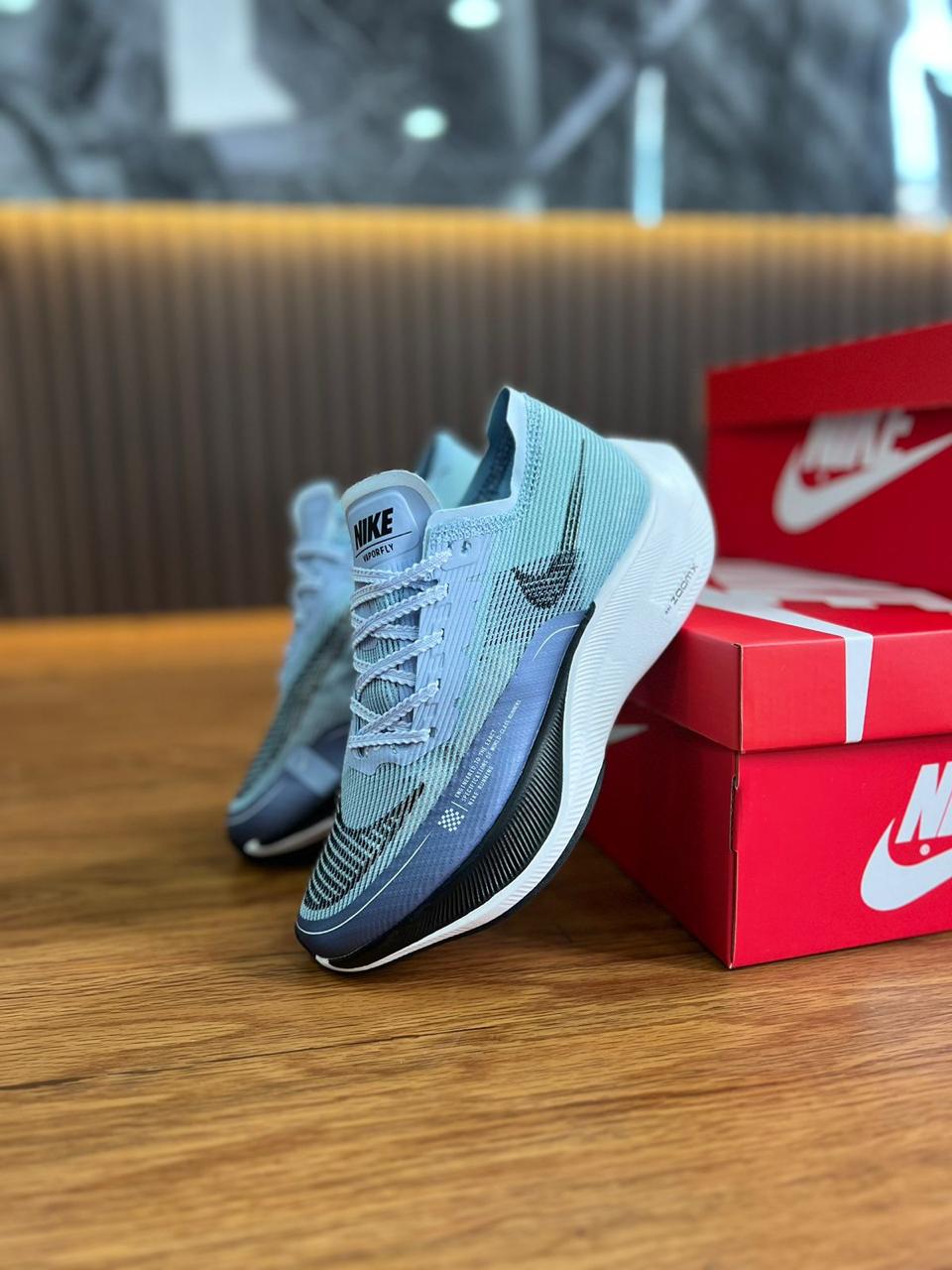 NIKE VAPORFLY2